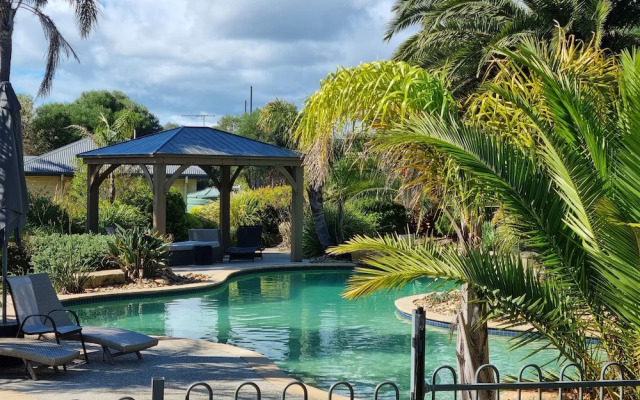 Island Cove Villas