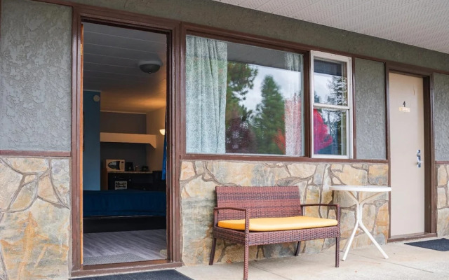 Lakeview Motel