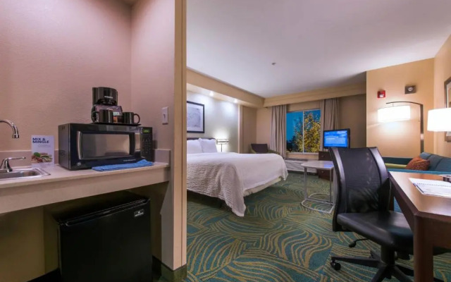Springhill Suites Devens Common Center