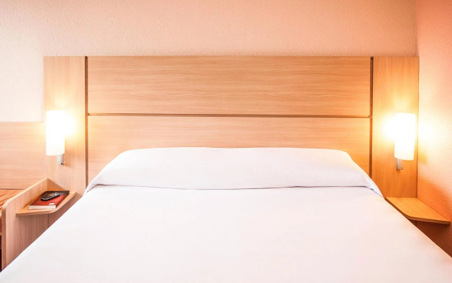 Ibis Manaus