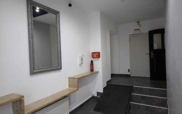 LUXOMES - Aparthotel Zentrum