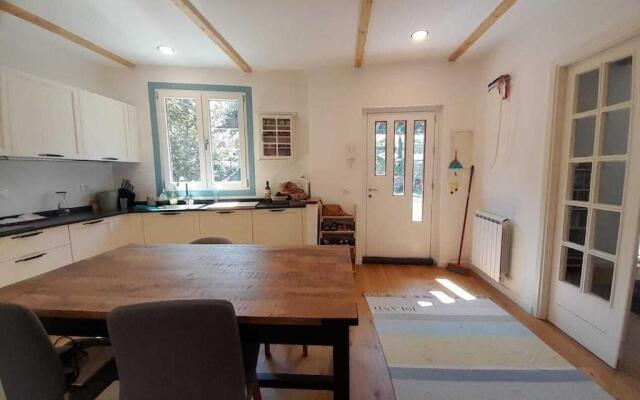 Quiet Villa, wonderful garden 10-minute walk from the sea!