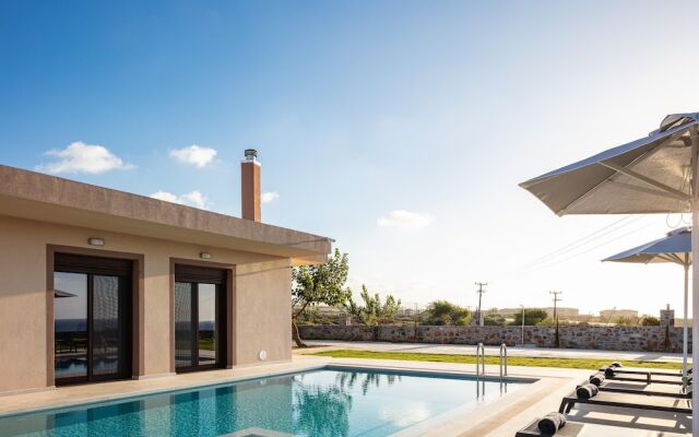 Villa Red Sunset by Estia