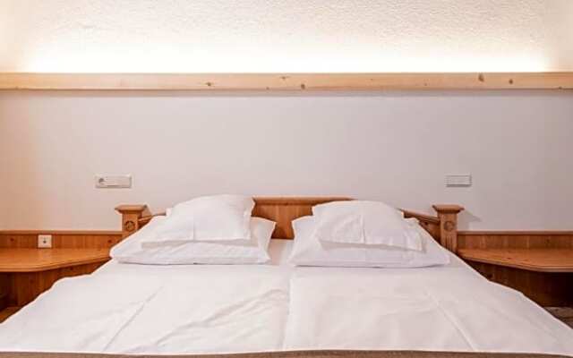 Hotel Hurtmuehle Kronblick