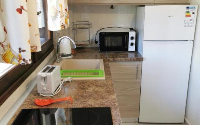 Orange_Blue_Apartment N2 near sea