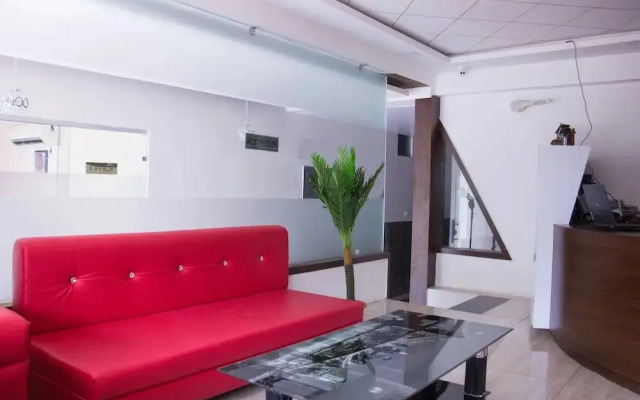 Hotel Shree Palace & Restaurant