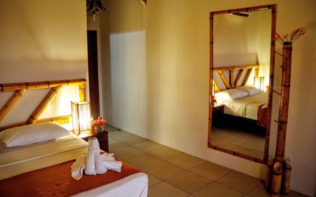 Nativa Bambu Ecolodge
