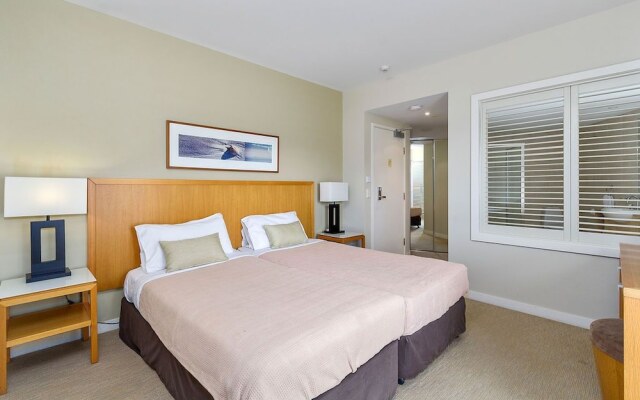 Resort On The Beach 6126-27
