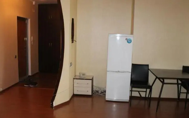 Houseroom F