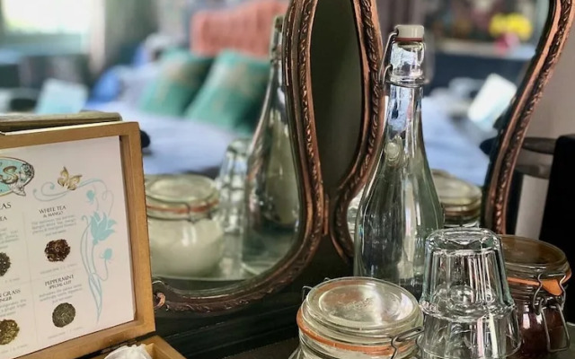 The Poplars Boutique