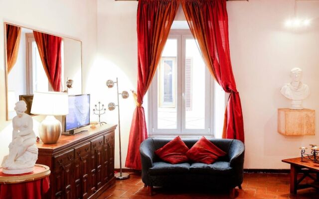 Campo dei Fiori 2 Bedroom Apartment