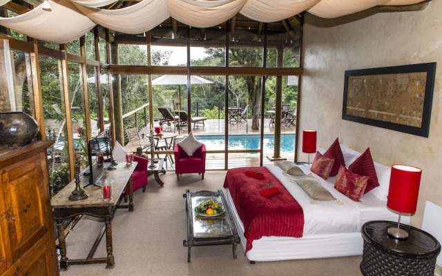 Trogon House and Forest spa