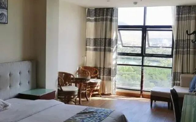 Weijia Business Hotel