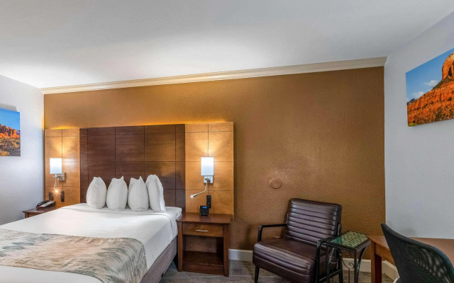 Arroyo Pinion Hotel, Ascend Hotel Collection