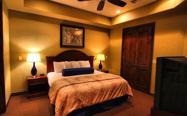 Canyon Villas at Coral Ridge