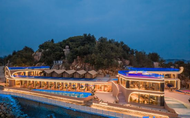 Dazzling·Yueqinhai Resort