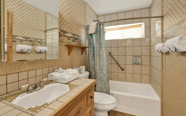 ONE Hundred Pines Ranch #2005