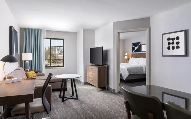 Staybridge Suites Akron-Stow-Cuyahoga Falls by IHG