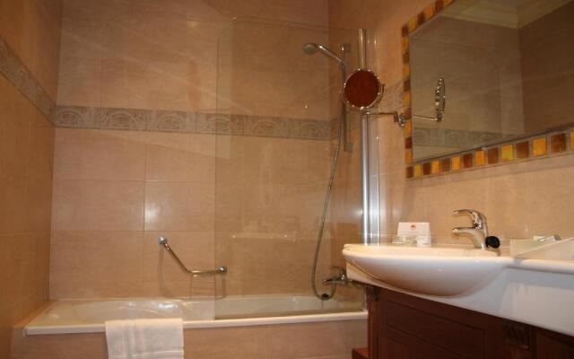 Palacio de La Magdalena Hotel