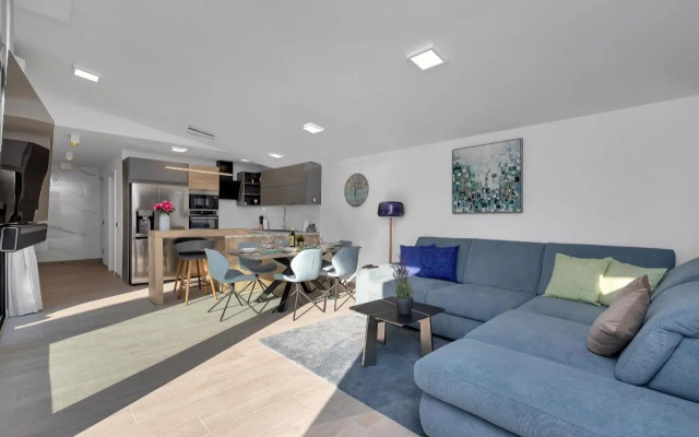 Lulani pool apartment