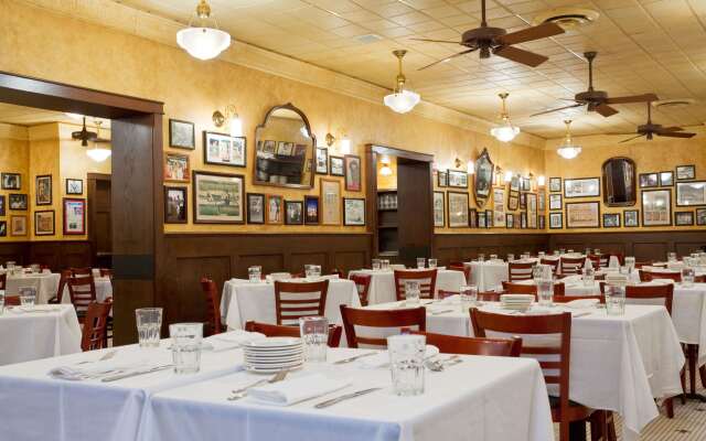 Sonesta Chicago O'Hare Airport Rosemont