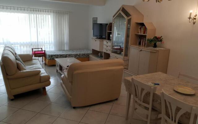 Bellevue Nr 1 Studio 12