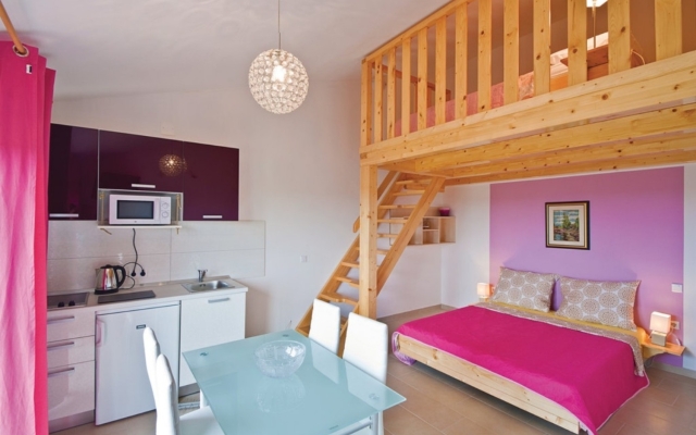 Studio apartment Svjetlana SA1 Pula, Istria