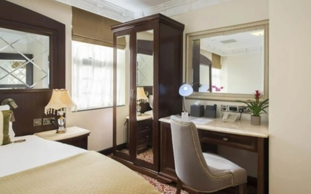 George Street Hotel