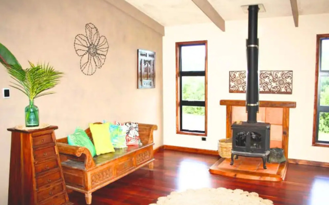 Auwas Island Holiday Home
