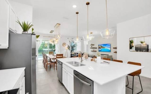 Beautiful 12 Bedrooms House 4473 12 Villa