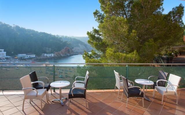 Cala San Miguel Hotel Ibiza, Curio Collection by Hilton