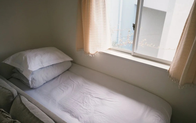Shizukuria Minamigyotoku – Guest Rooms – Ichikawa