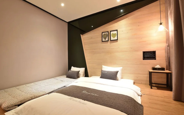 Hotel The May