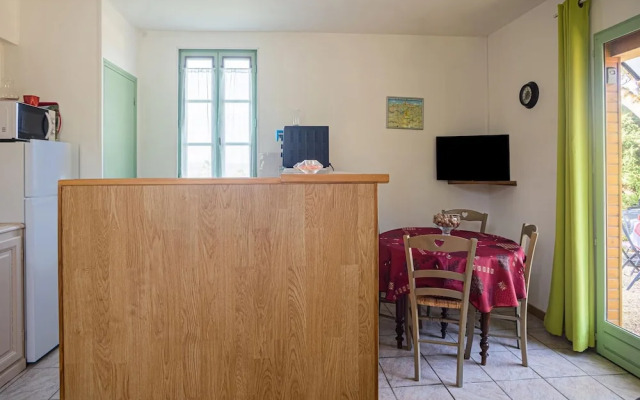 Tasteful Holiday Home in Marnac With Garden