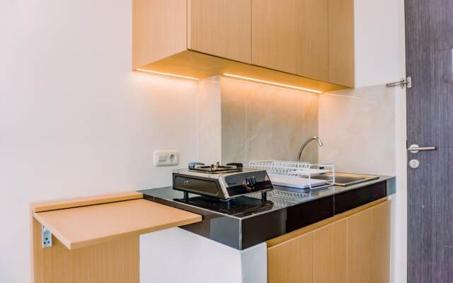 Warm And Simply Look Studio Room At Serpong Garden Apartment