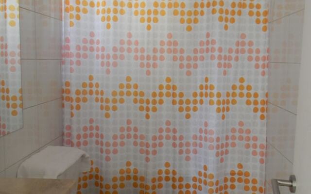 San Isidro Suites