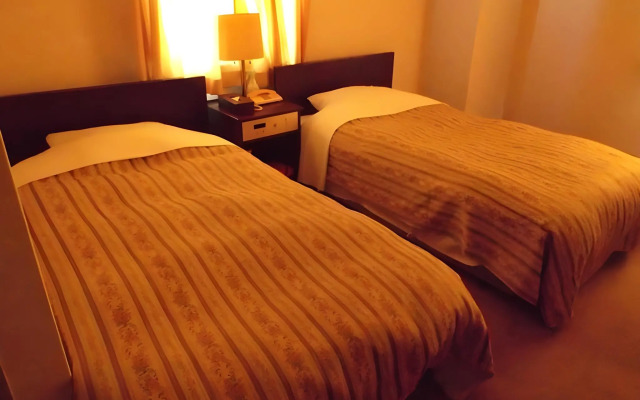 Business Green Hotel Hino