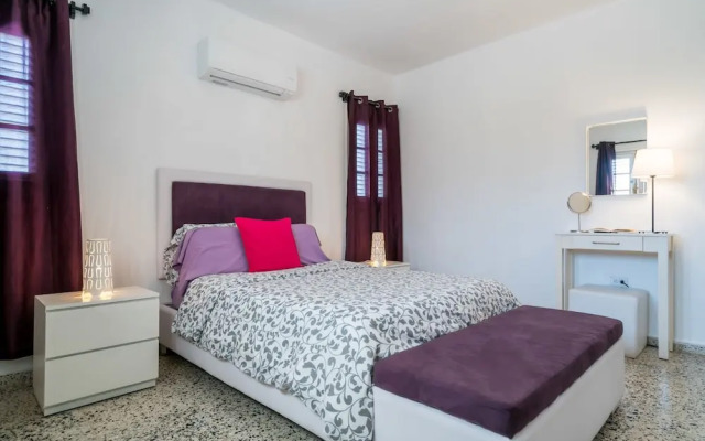 Ocean Breeze & Suites