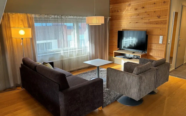 Levi Suites Unna Mànnu