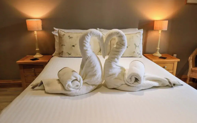 Abbots Reading Mews 2