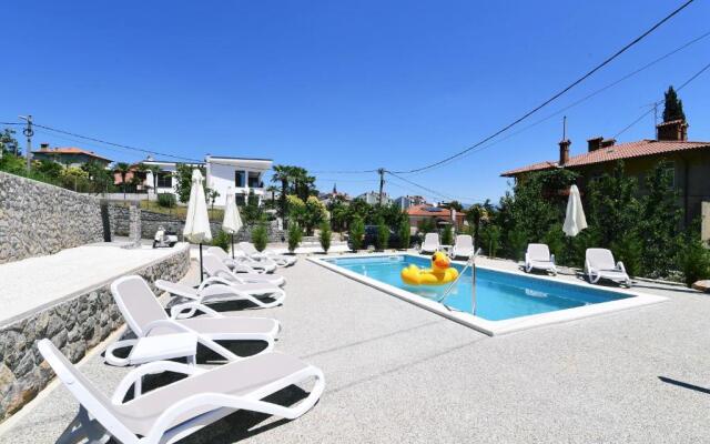 Apt3 - Villa Perla with swimming pool, Lovran - Opatija