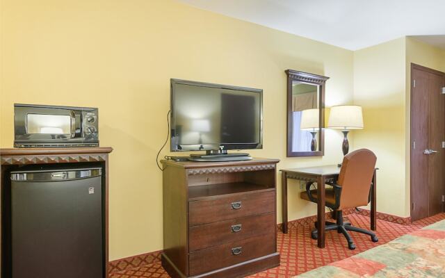 Sleep Inn & Suites