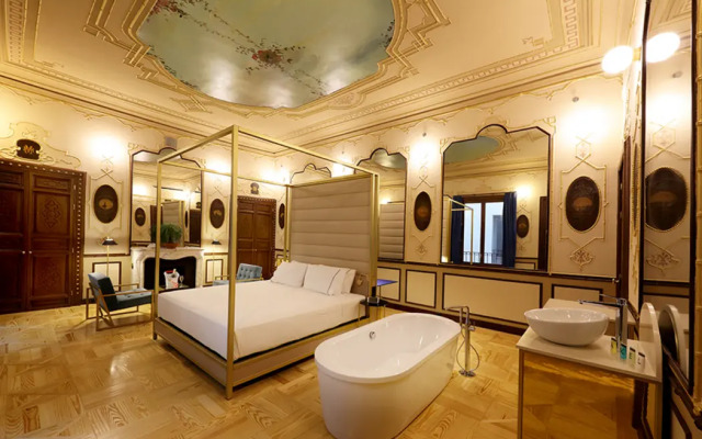 Axel Hotel Madrid – Adults Only