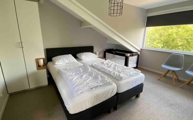 Luxe 8 persoons ‘Golfvillatexel’ vlakbij zee