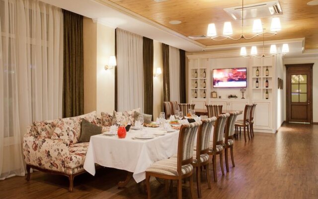 Orly Park-Hotel