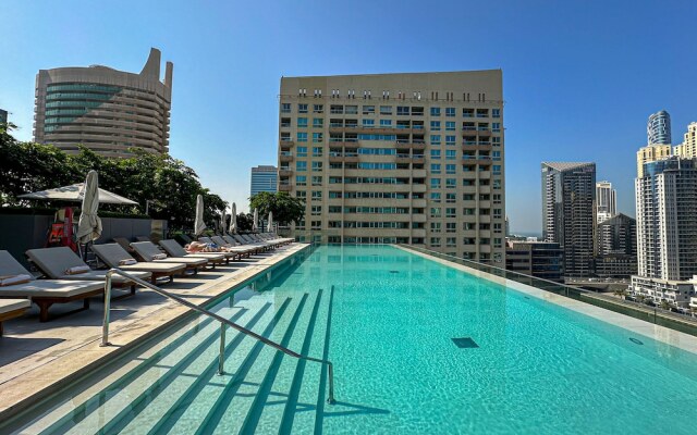 HiGuests - Vida Marina Yacht Club