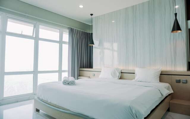 Stunning And Spacious 2Br Green Bay Condominium Apartment