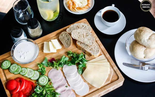 Elegant Hostel  Apartments