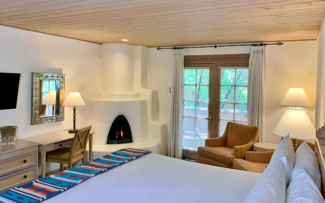 Inn on the Alameda