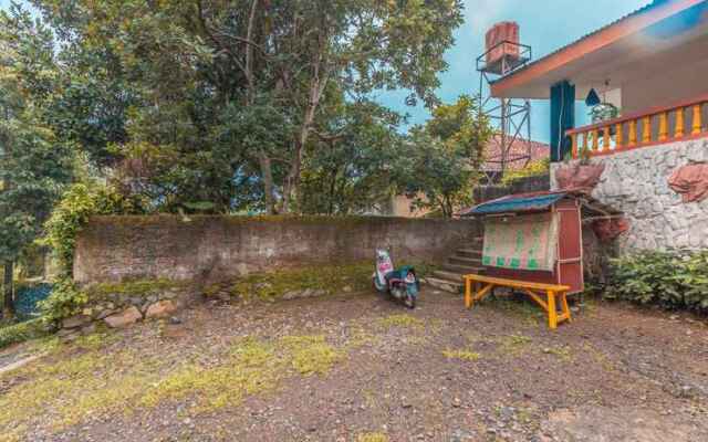Oyo 2307 Wisma Laguna Village